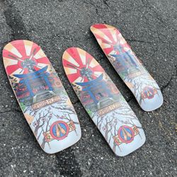 Amateur Athlete - Dogtown skateboards