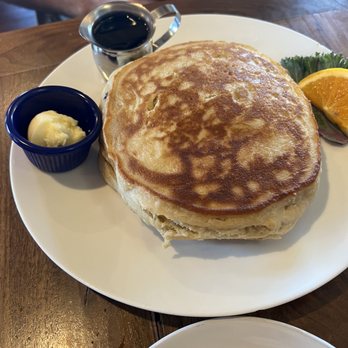 McKay Cottage Restaurant - Gluten free/dairy free pancakes. Huge portion - American Near Me - Bend, Oregon