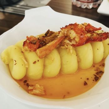 The Statler - Lobster Pomme Purée - French Near Me - Detroit, Michigan