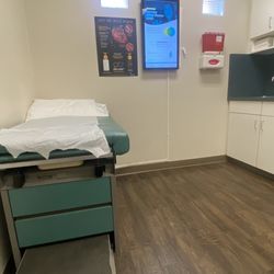 California Heart Medical Associates - Literally spent 2hrs in here...