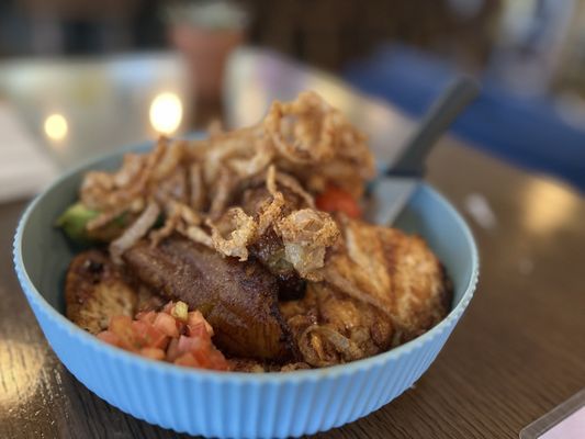 Habana Restaurant by null