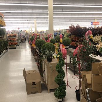 Hobby Lobby - Garden of Eden, maybe? - Department Stores Near Me - Cypress, California