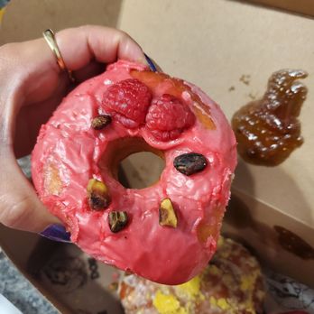 Doe Donuts - Raspberry Pistachio - Donuts Near Me - Portland, Oregon