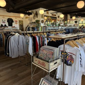 Old 44 Vintage - Used, Vintage & Consignment Near Me - San Juan Capistrano, California Old 44 Vintage - Used, Vintage & Consignment Near Me - San Juan Capistrano, California