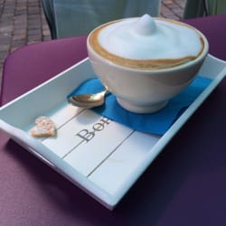 Colette - Milchkaffee