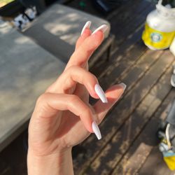 Famous Nails - It's on every single one