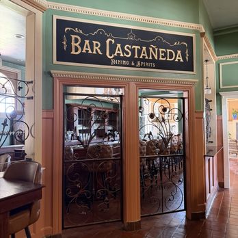 Castaneda Hotel - Hotels Near Me - Las Vegas, New Mexico Castaneda Hotel - Hotels Near Me - Las Vegas, New Mexico