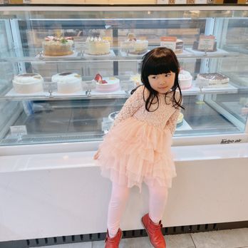 Tous Les Jours - Nice service with great birthday cakes - Bakeries Near Me - Germantown, Maryland