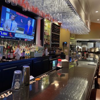 Luna Rossa - Bar - Italian Near Me - Tewksbury, Massachusetts Luna Rossa - Bar - Italian Near Me - Tewksbury, Massachusetts