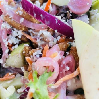 Soup Korner - West Bend - Apple and walnut salad. Added red onion and red onions. - Soup Near Me - West Bend, Wisconsin Soup Korner - West Bend - Apple and walnut salad. Added red onion and red onions. - Soup Near Me - West Bend, Wisconsin