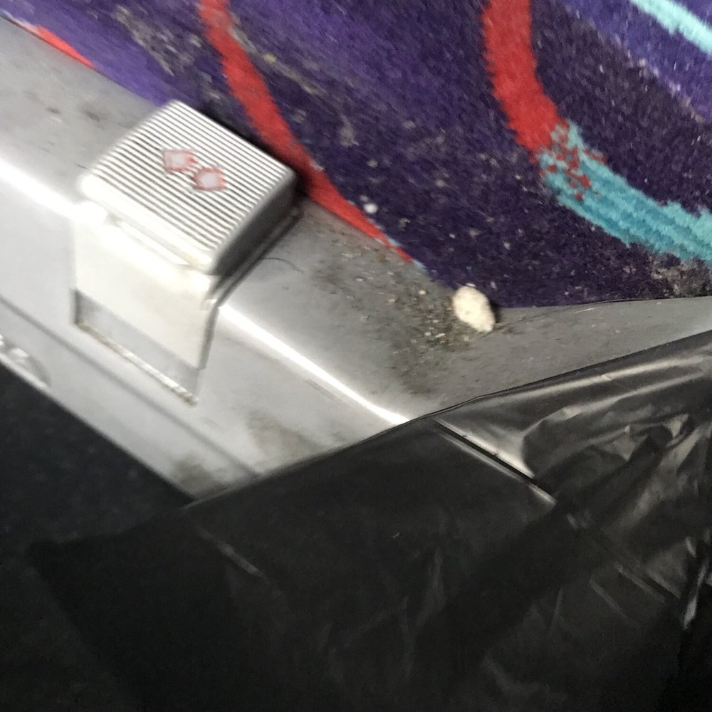 Wanda Coach - Crusty grime? - Public Transportation Near Me Wanda Coach - Crusty grime? - Public Transportation Near Me