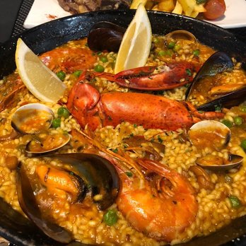 Villa Caprice - Seafood Paella - Pizza Near Me - Barcelona, B