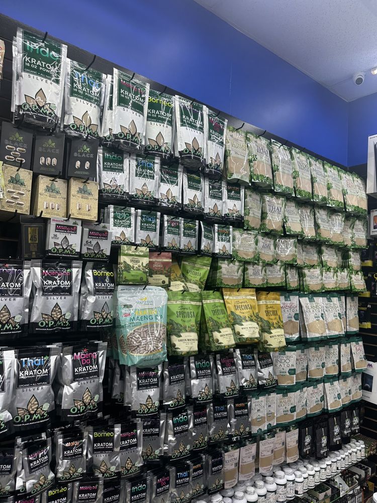 NOVELTY SMOKE SHOP 11 Photos 5006 E Fowler Ave, TEMPLE TERR