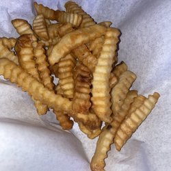 Geno's 2.0 - Crinkle fries $4