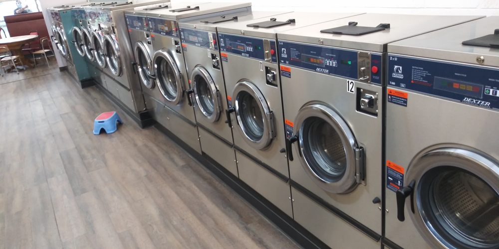 SPEED QUEEN WASH & DRY Updated August 2024 14 Photos 515 Gallatin