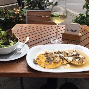 Lugeck - Porcini ravioli with their cucumber basil spritzer - Austrian Near Me - Vienna, 9 Lugeck - Porcini ravioli with their cucumber basil spritzer - Austrian Near Me - Vienna, 9