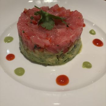 Seasons 52 - Ahi Tuna Tartare - New American Near Me - Schaumburg, Illinois