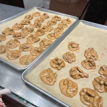 Savannah Candy Kitchen - Pralines - Candy Stores Near Me - Fort Washington, Maryland