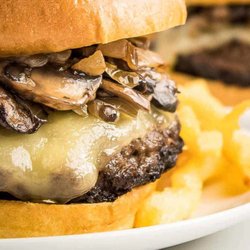 Al's Red Barn Grill - Provolone Burger