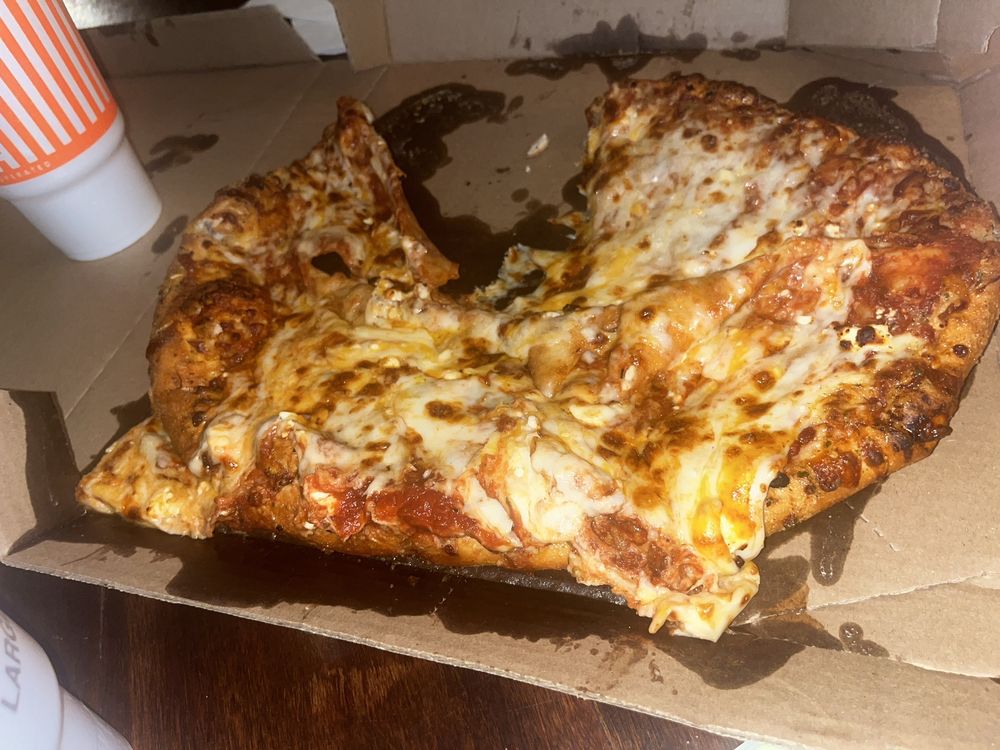 DOMINO’S PIZZA Updated September 2024 13 Photos & 21 Reviews 2222