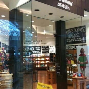 Lush - Cosmetics & Beauty Supply Near Me - Troy, Michigan
