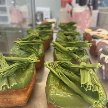 Tea Pulse - Donut croissants (matcha) - Desserts Near Me - New York, New York Tea Pulse - Donut croissants (matcha) - Desserts Near Me - New York, New York