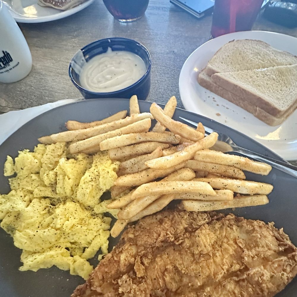 Eggsellent Cafe - Chicken Fried Chicken - Breakfast & Brunch Near Me - Frisco, Texas