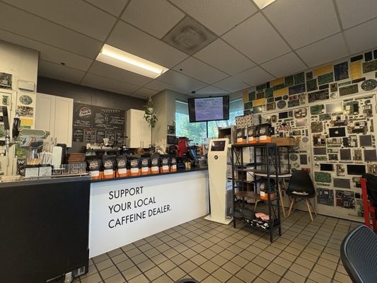 laptop friendly cafe