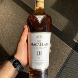 Liquor Store - Macallan 18 years