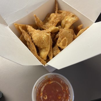 Ziingo Urban Asian - Crunchies with the sauce - like a sweet sauce. Hard to describe but amazing! - Asian Fusion Near Me - Portage, Michigan Ziingo Urban Asian - Crunchies with the sauce - like a sweet sauce. Hard to describe but amazing! - Asian Fusion Near Me - Portage, Michigan