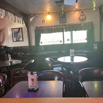 Black Watch Pub - Pubs Near Me - Upland, California