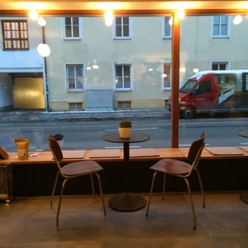 gangundgäbe - liebevoll eingerichtet - Cafes Near Me - Munich, BY gangundgäbe - liebevoll eingerichtet - Cafes Near Me - Munich, BY