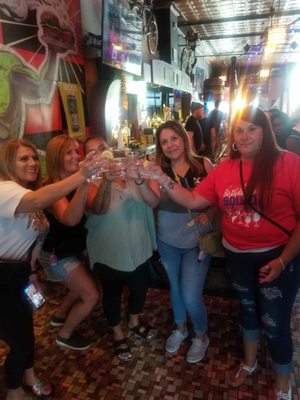 Detroit Rolling Pub by null