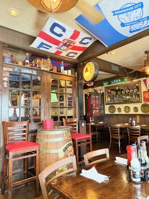 Crown & Anchor British Pub by null