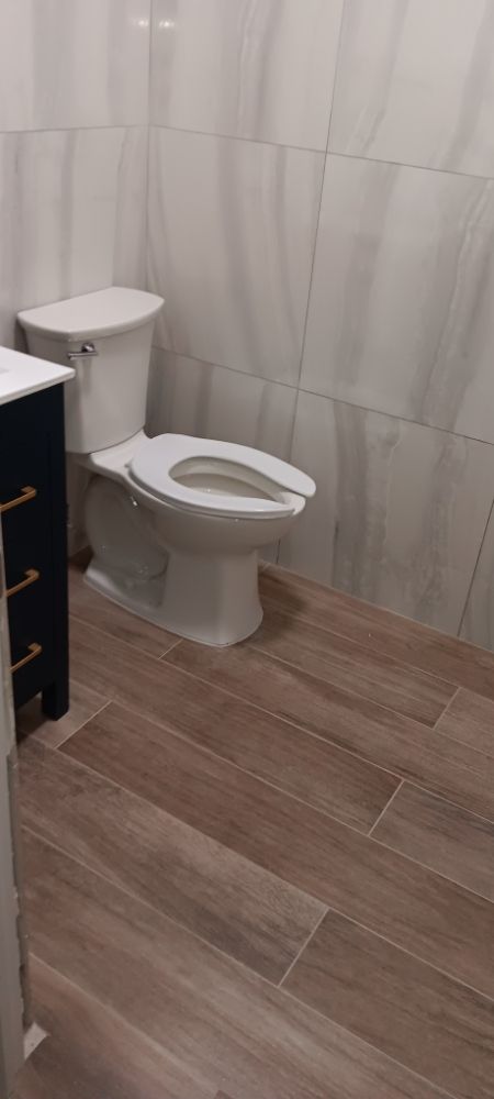 Slide of Deras Roofing & Remodelacio