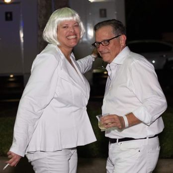 En Blanc After Dark - Cutting a rug - Festivals Near Me En Blanc After Dark - Cutting a rug - Festivals Near Me