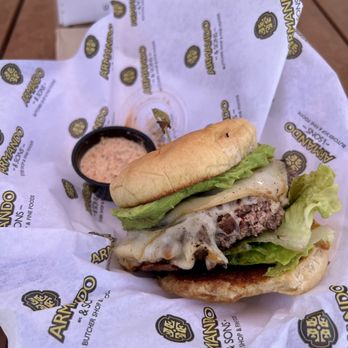 Armando & Sons Butcher Shop - Classic Burger with avocado - Meat Shops Near Me - Reno, Nevada