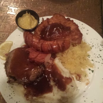 Checkers Old Munchen - Bavarian platter - American Near Me - Pompano Beach, Florida
