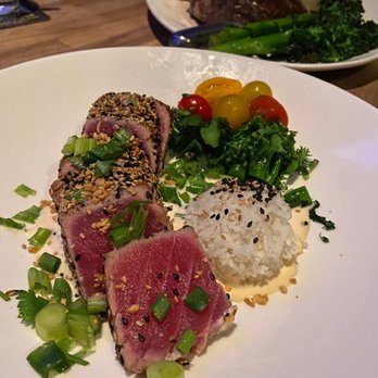 Yard House - New American Near Me - Orlando, Florida