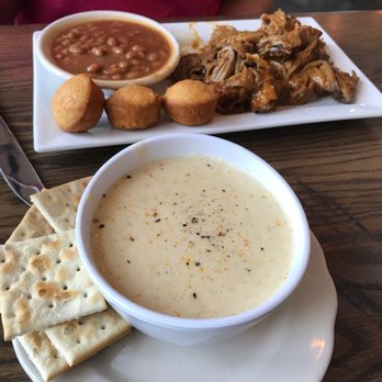Station 17 - Pulled pork and she crab soup - American Near Me - Adams Run, South Carolina Station 17 - Pulled pork and she crab soup - American Near Me - Adams Run, South Carolina
