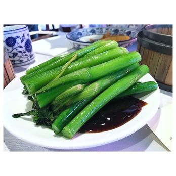 Pearl Garden - Choy Sum - Dim Sum Near Me - Auckland, AUK
