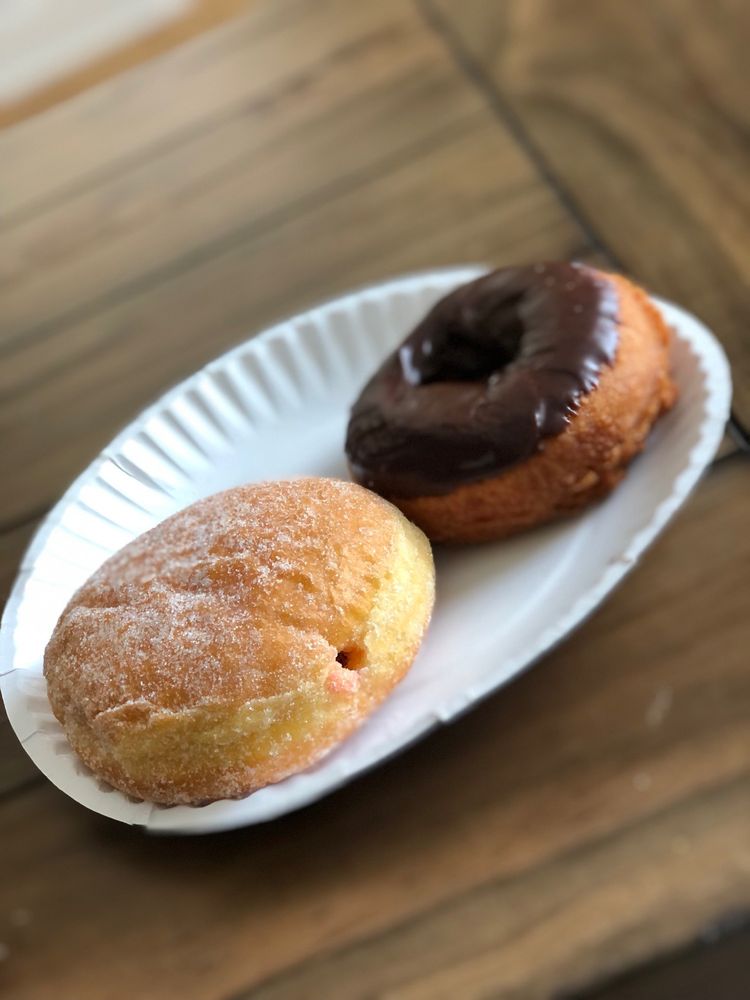 DOUGHS GUYS BAKERY CLOSED Updated April 2024 32 Photos & 13