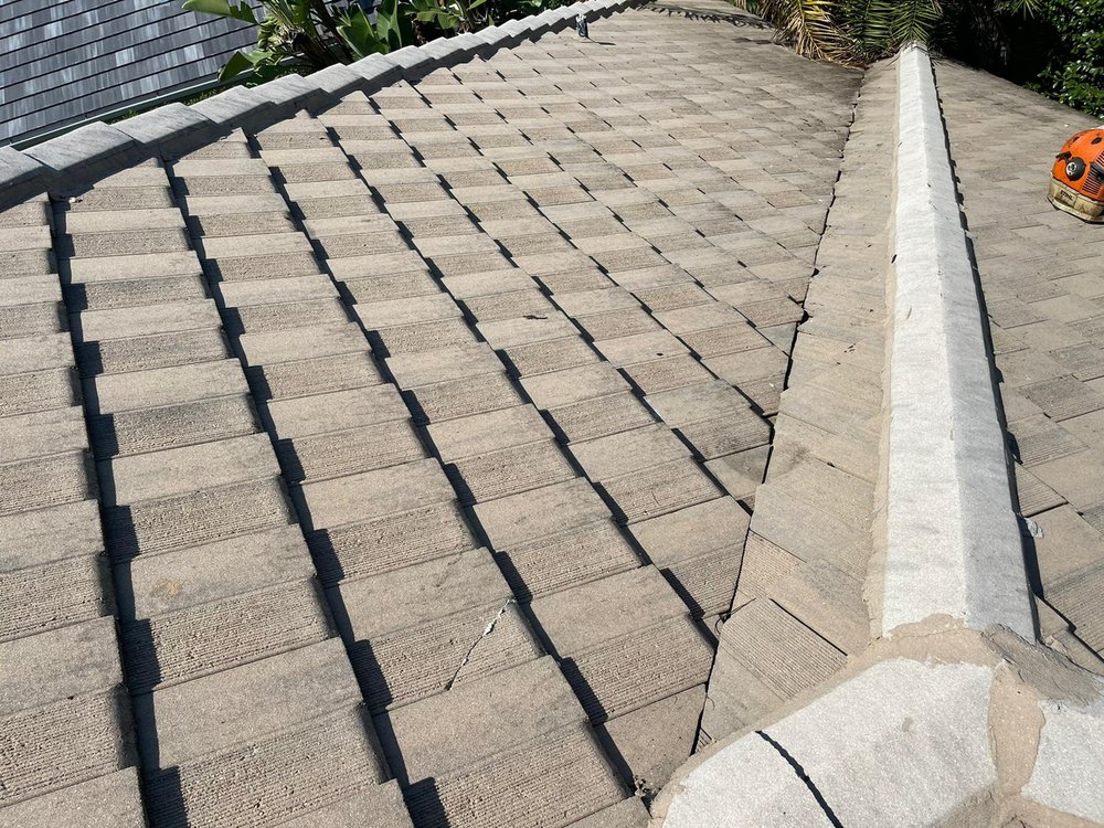 Slide of S & R Roofing Services LLC