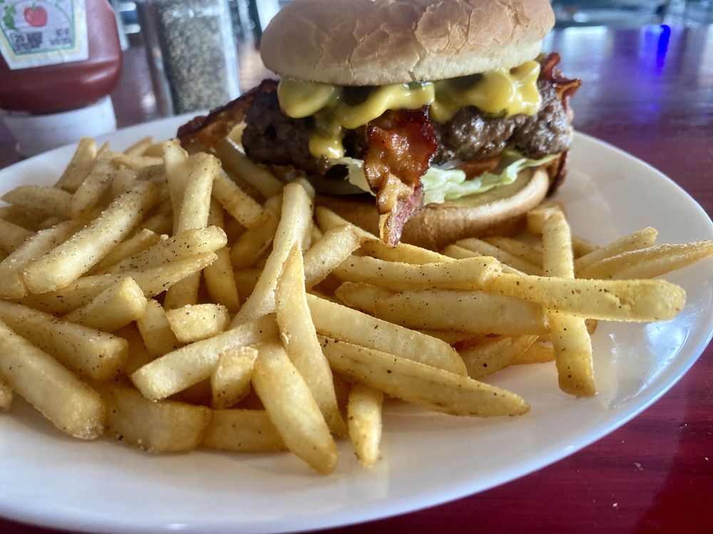 Joey's Bar and Grill