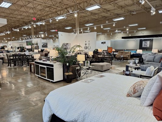 Ashley Store by null