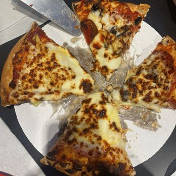 Lintz Bros Pizza - Pizza - Pizza Near Me - Hermosa, South Dakota Lintz Bros Pizza - Pizza - Pizza Near Me - Hermosa, South Dakota