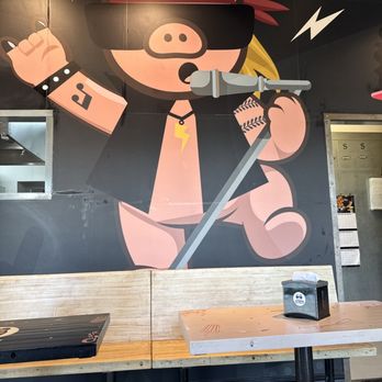 Pork N Roll - Inside restaurant - Food Trucks Near Me - Draper, Utah Pork N Roll - Inside restaurant - Food Trucks Near Me - Draper, Utah
