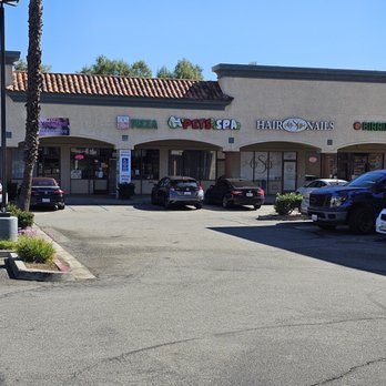 Bubble Pet Grooming - Pet Groomers Near Me - Fontana, California