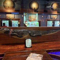 Crawdaddy's N'Awlins Grill and Raw Bar - Bar area