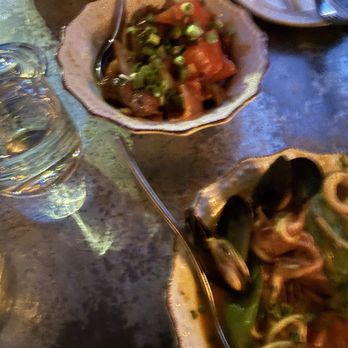 La Royal - Peruvian Near Me - Cambridge, Massachusetts